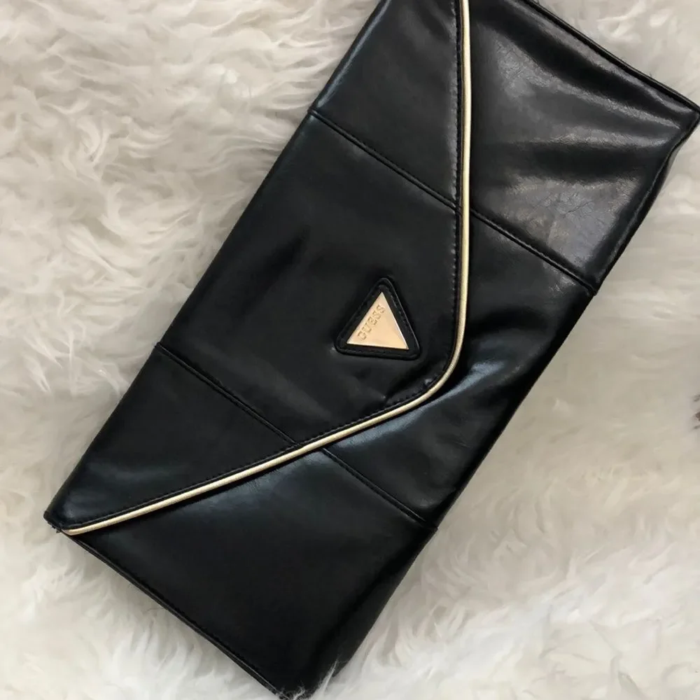 Guess Signature Clutch